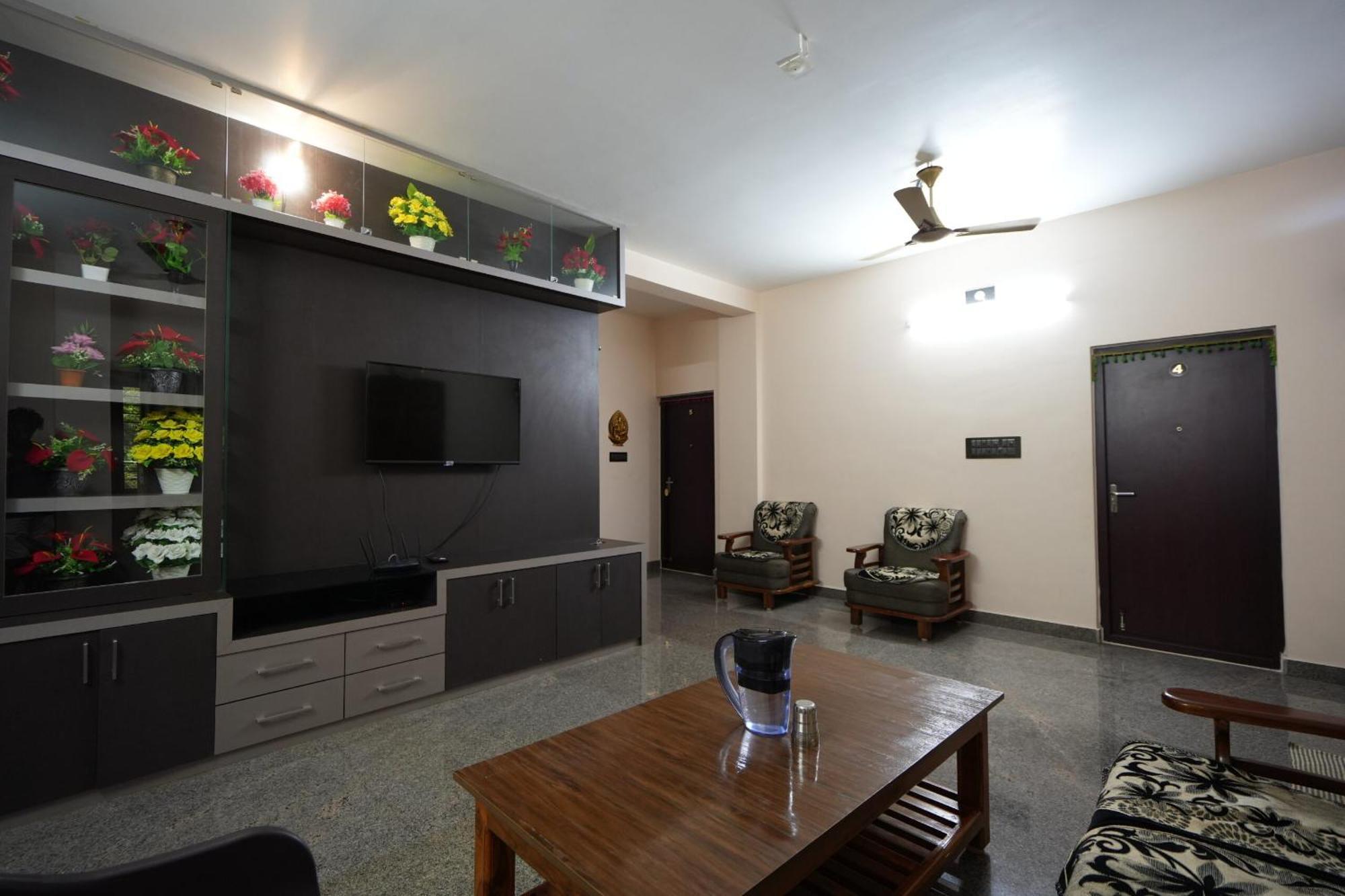 Kadalur Goutham Residency酒店 外观 照片